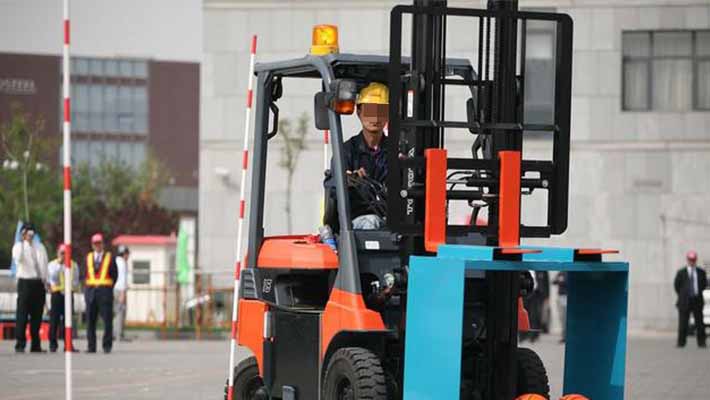 廣元叉車操作證新考復(fù)審報考流程及注意事項